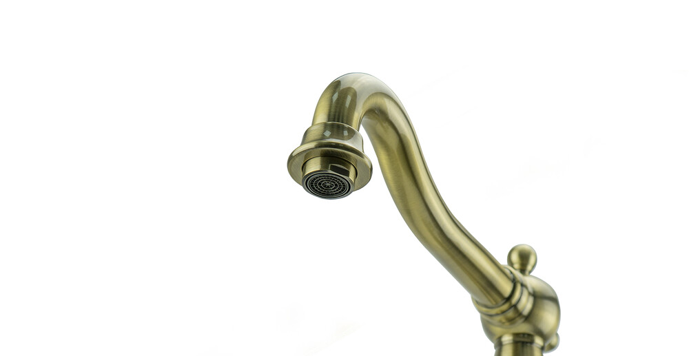 LM4805B Villa Смеситель для кухни с высоким поворотным изливом, бронза LEMARK