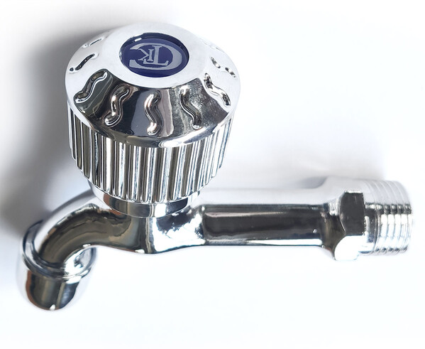 Кран водоразборный 1/2" с аэратором (ХРОМ) СТК/SANTREK AQUA-1003