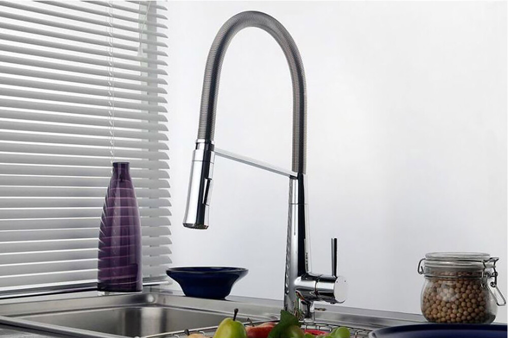 LM6002C Soul Смеситель для кухни с выяжным изливом, шланг 56 см,хром LEMARK